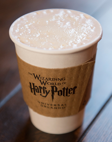 Universal Orlando Close Up | Hot Butterbeer Now Available | Universal