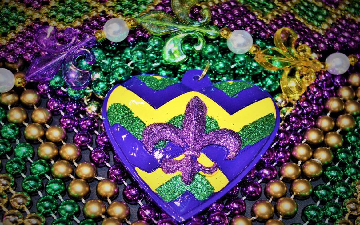 Mardi Gras Merchandise - Heart Saints