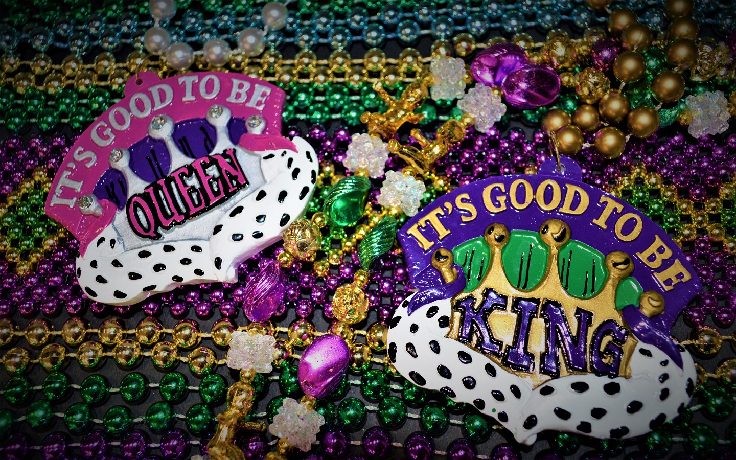 Mardi Gras Merchandise - It's Good to Be KingQueen Beads